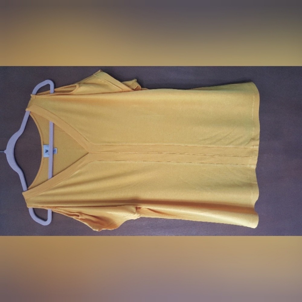 Yellow top